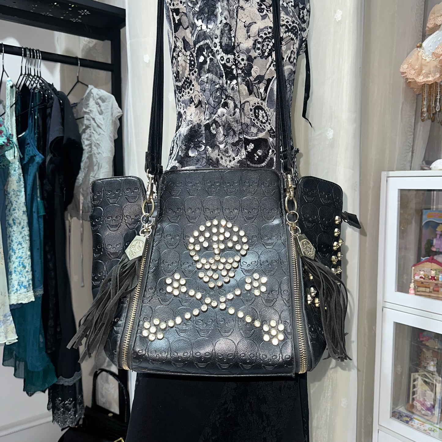 Skull Stone Leather Crossbag