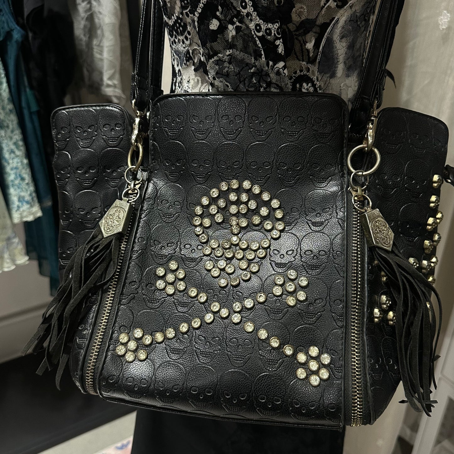 Skull Stone Leather Crossbag
