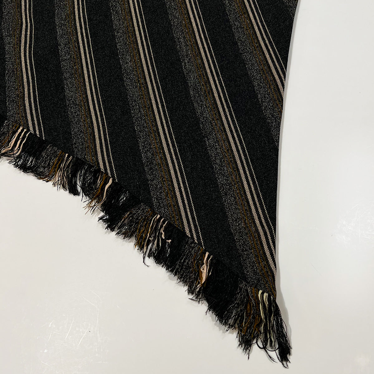 Diagonal Lines Fringe Trim Skirt
