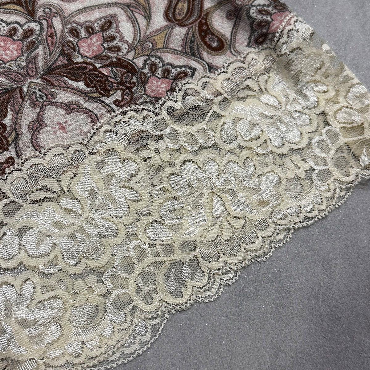 Lace Trim Floral Tank