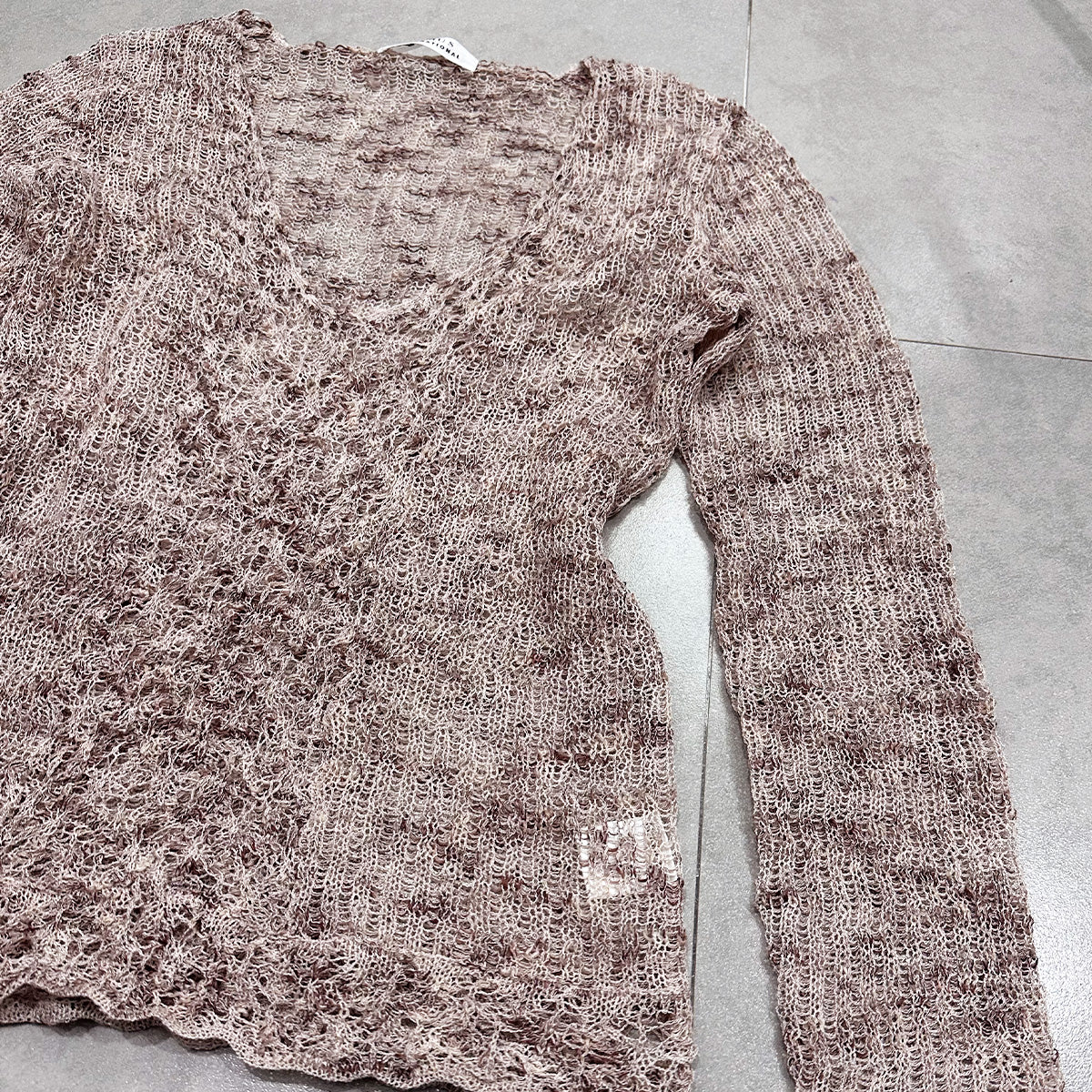 V-neck Knit Long Sleeves Top