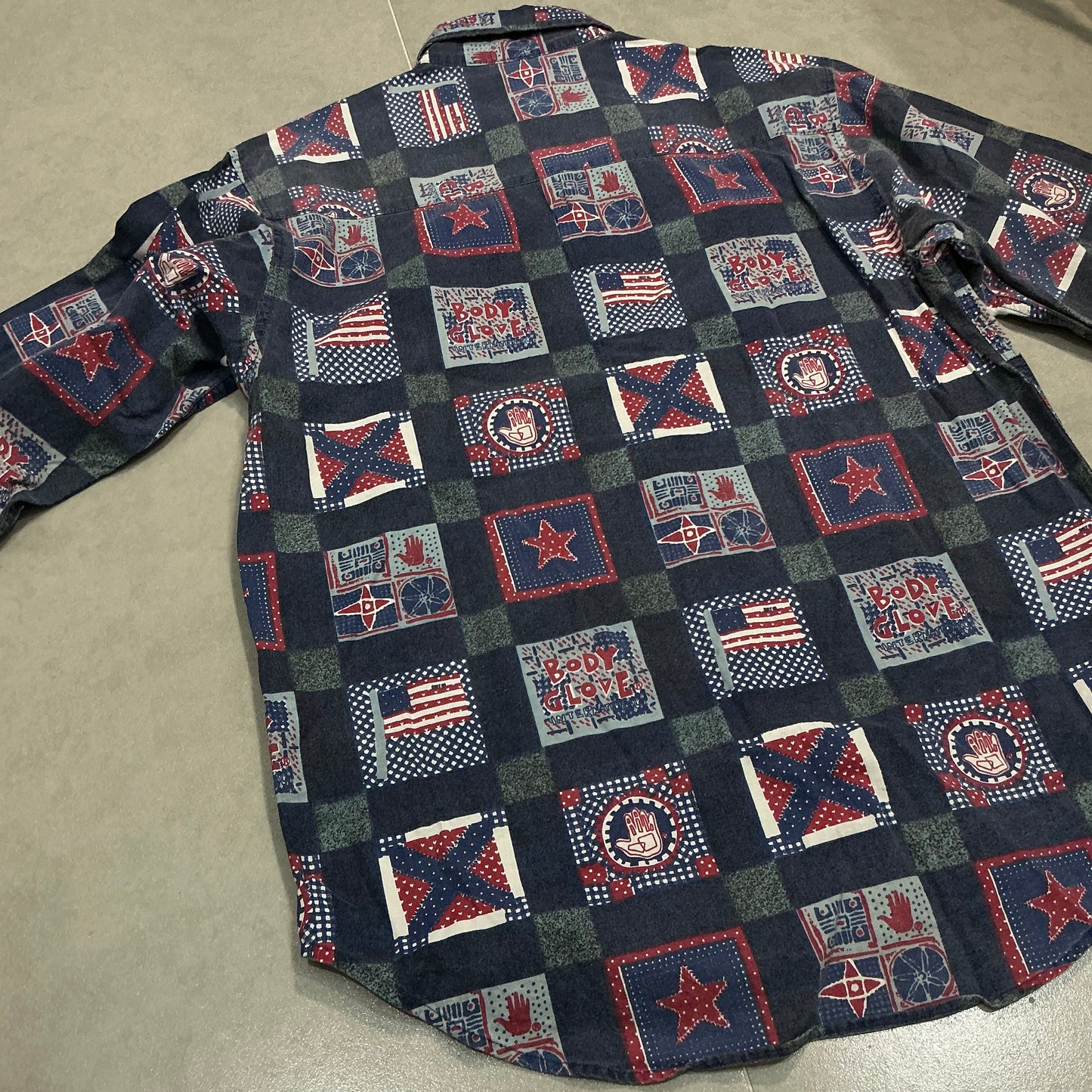 1993 Body Glove Americana Print Button Up Shirt