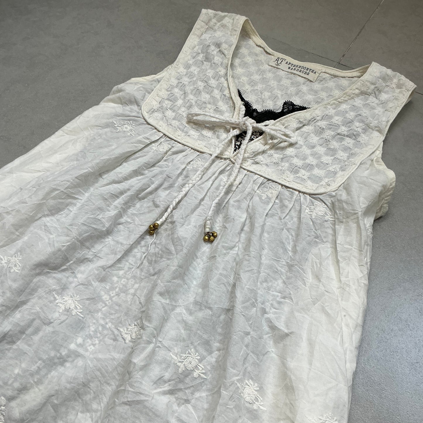 Set: Porcelain Petal