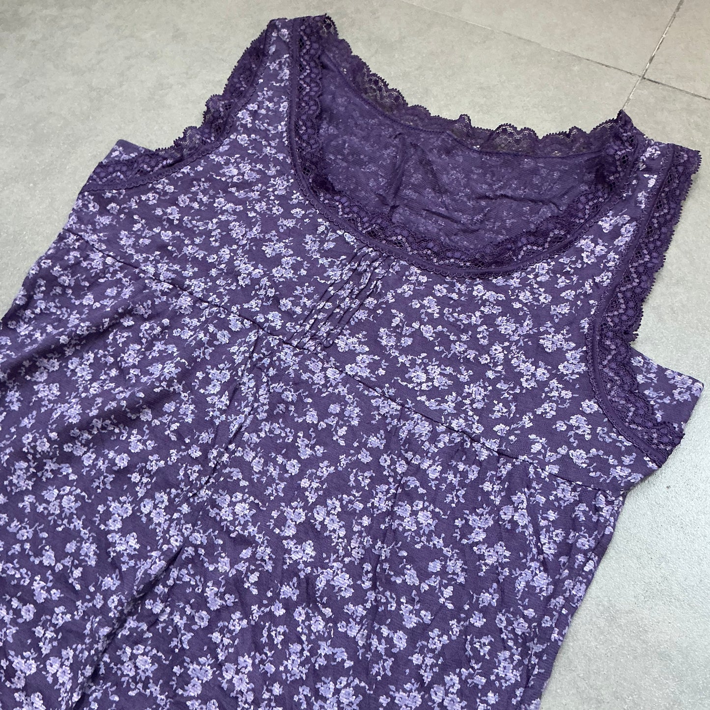 Lace Trim Floral Vest