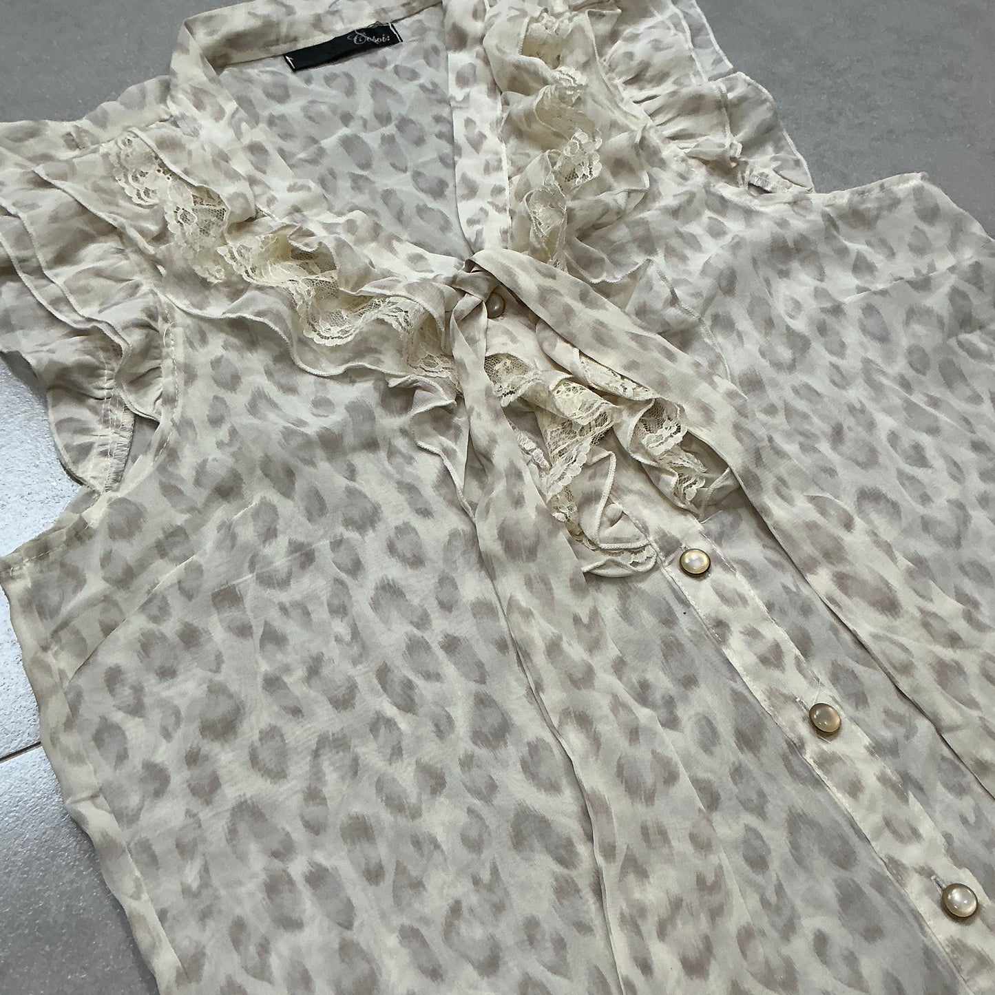Ruffle Leopard Shirt