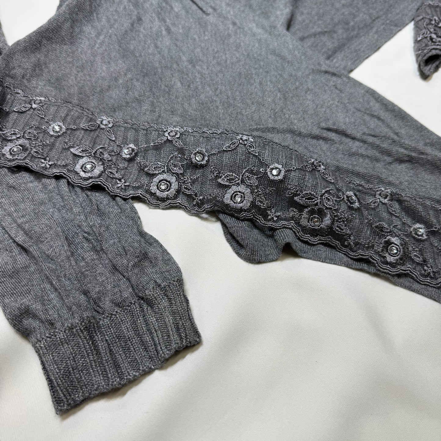 Axes Femme Cardigan BNWT