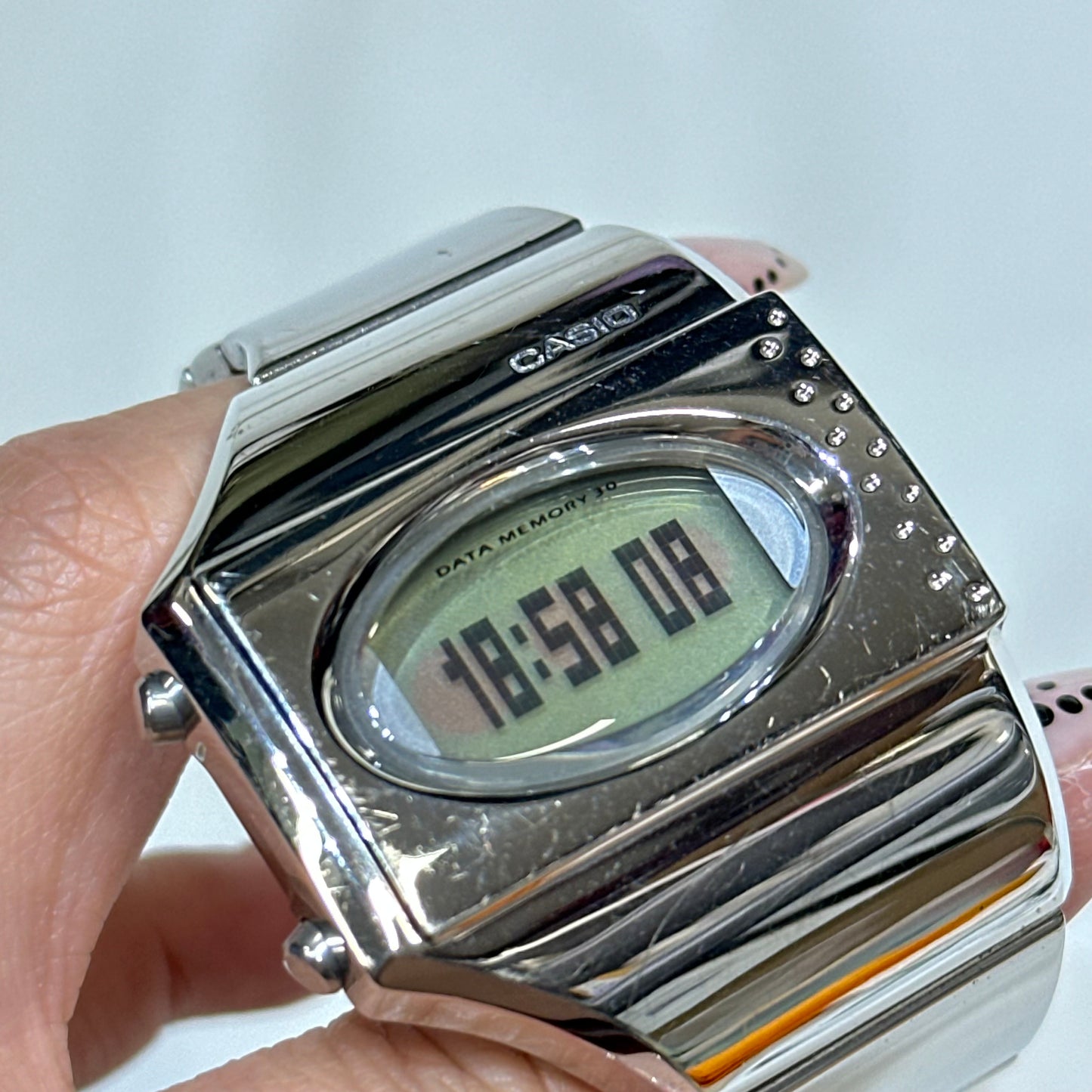 Rare Vintage Casio ME-100 United Future Organization Watch Tomato Module 1672