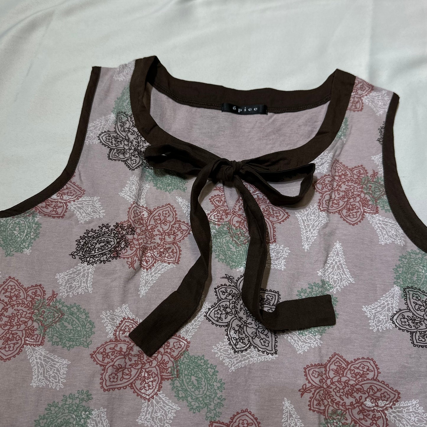 Floral Print Ribbon Vest