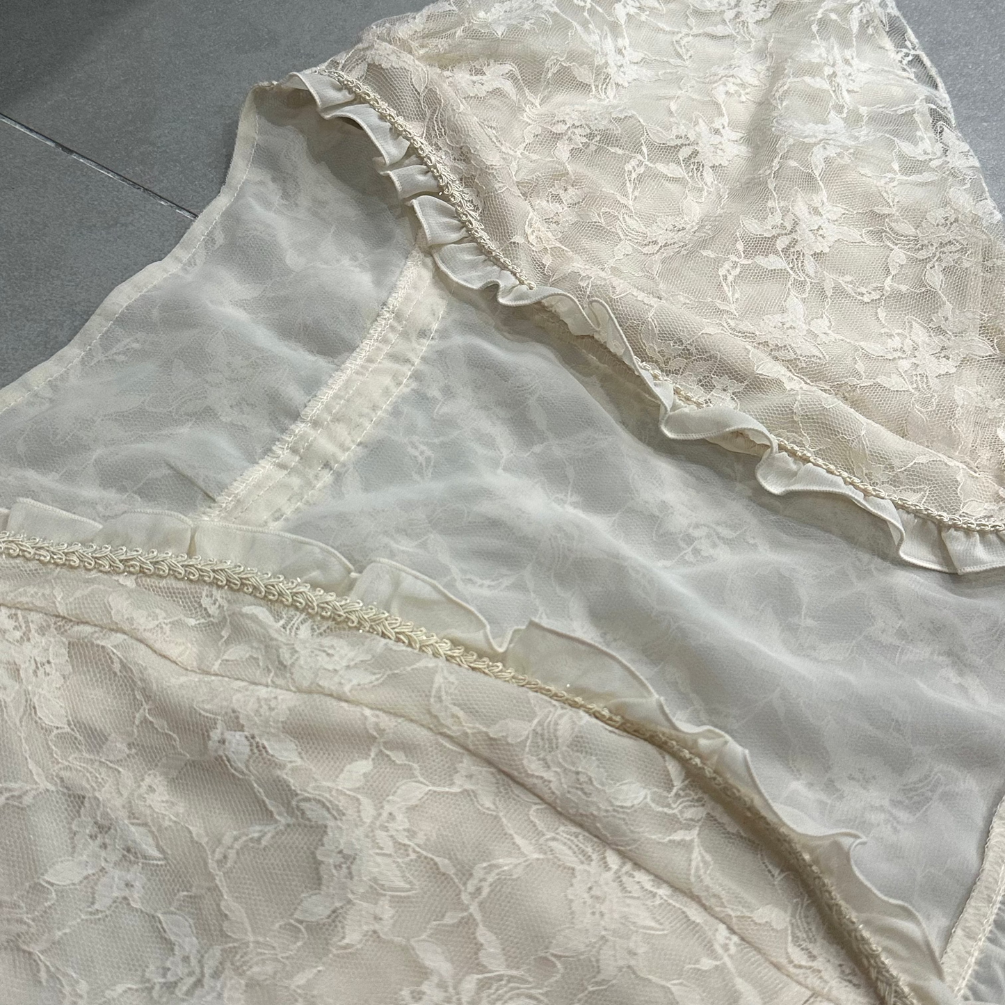 Lace Crop Cardigan