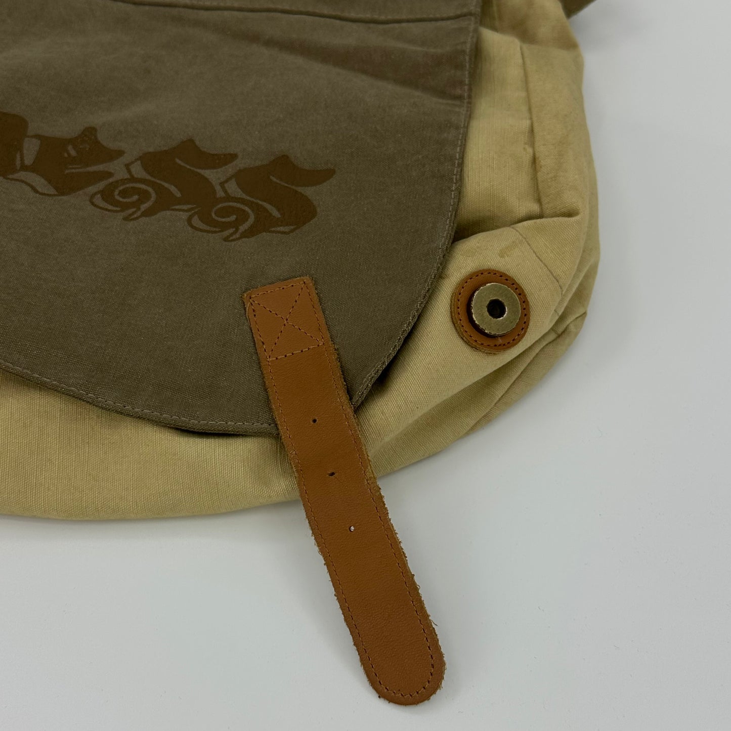 Guess 00s Canvas Message Bag