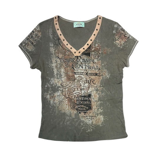 V-Neck Graphic Top