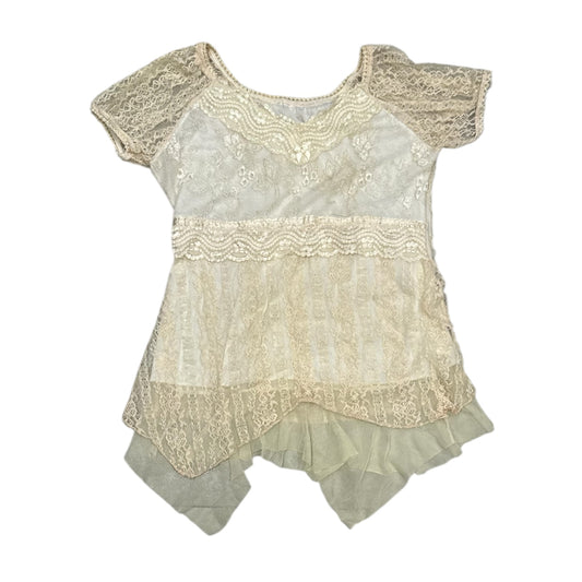 Lace Asymmetric top