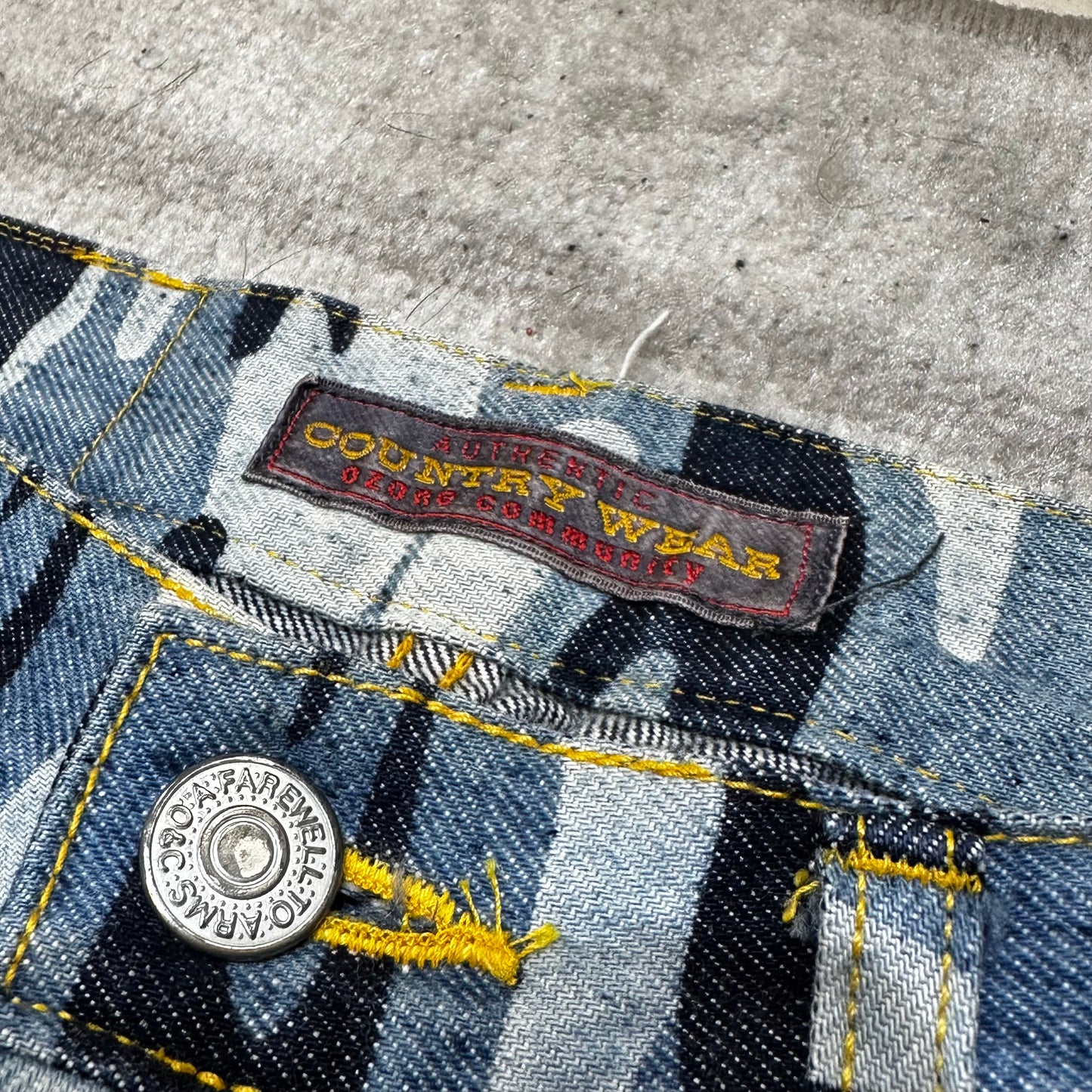 1990s Ozone Community Camo Jeans