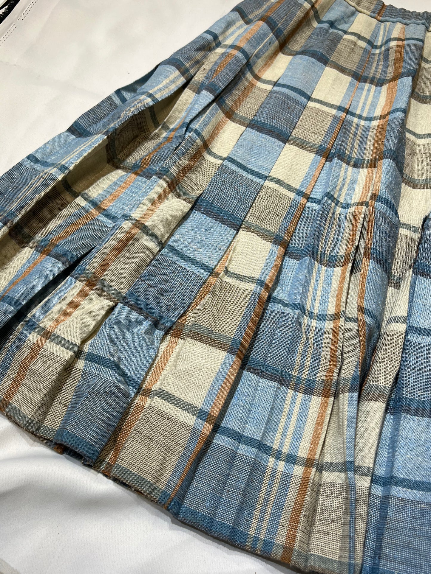 Plaided Midi Skirt