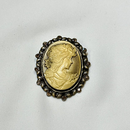 Vintage Accaccessories
