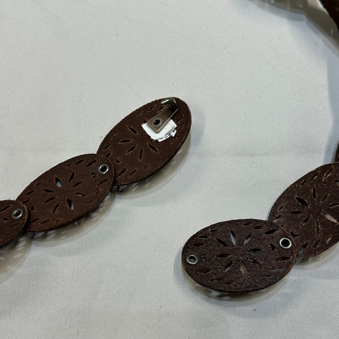 Perforated Floral Leather Link Belt