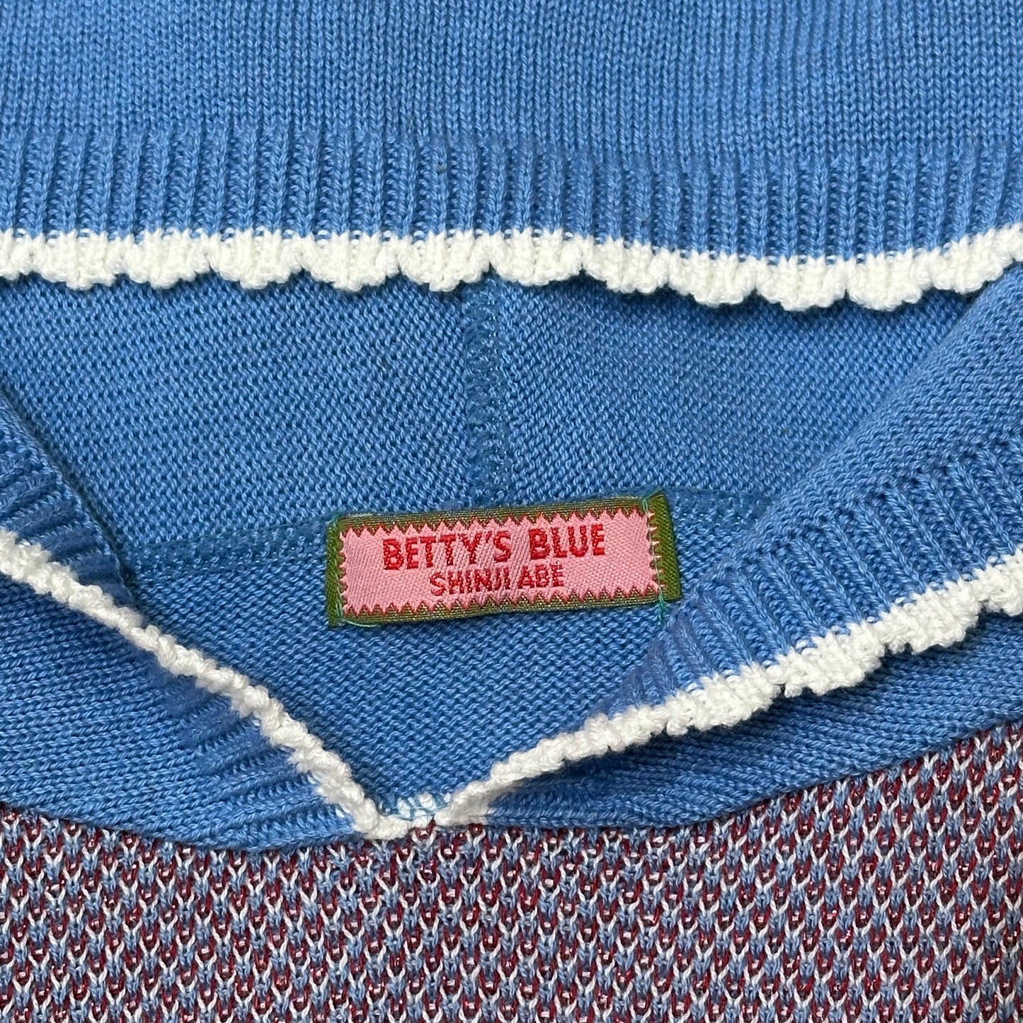 00s Betty’s Blue Knit Hoodies