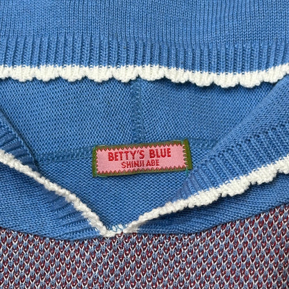 00s Betty’s Blue Knit Hoodies