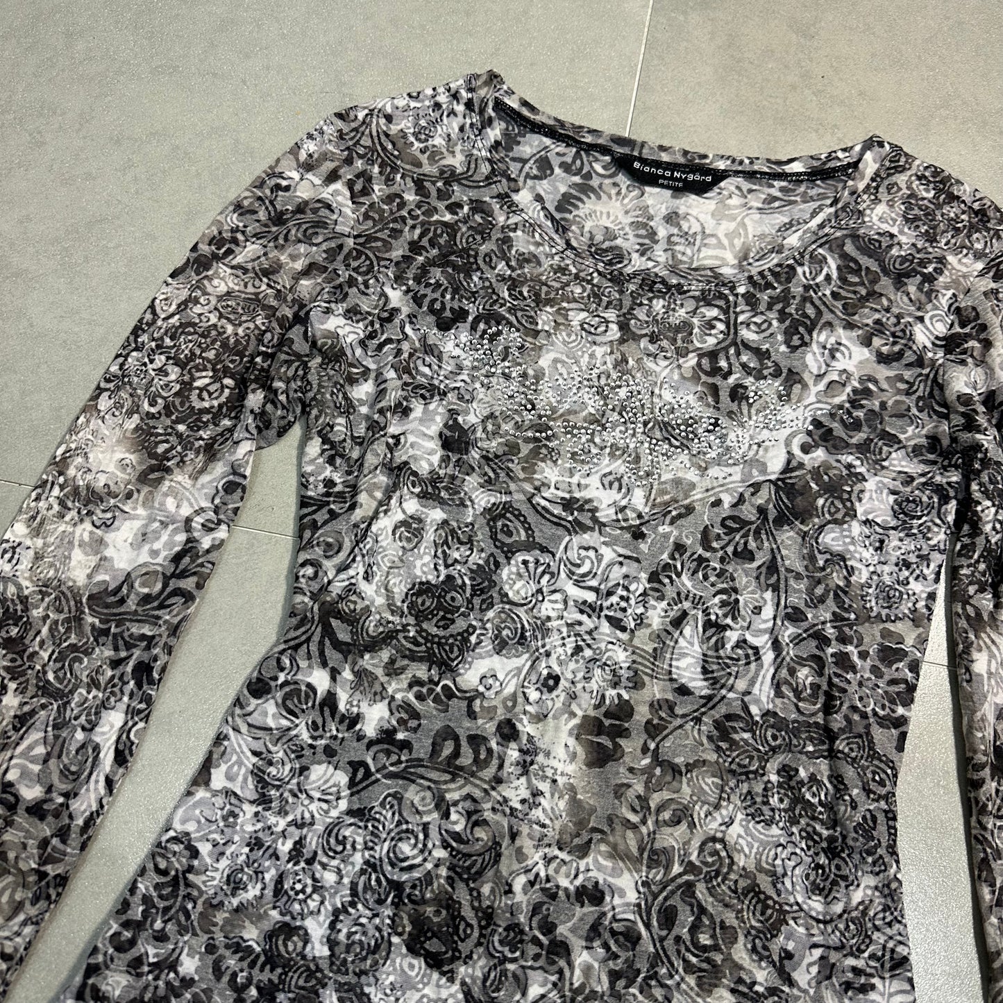 Mesh Floral Long Sleeves Top