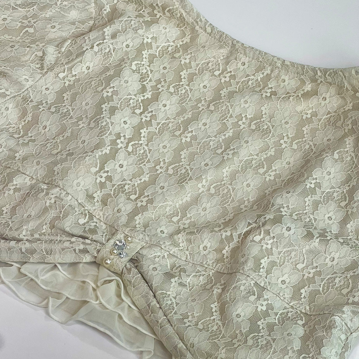 Axes Femme Lace Crop Cardigan