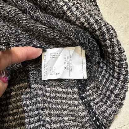 Set: Knit Outer & Long Sleeves Top