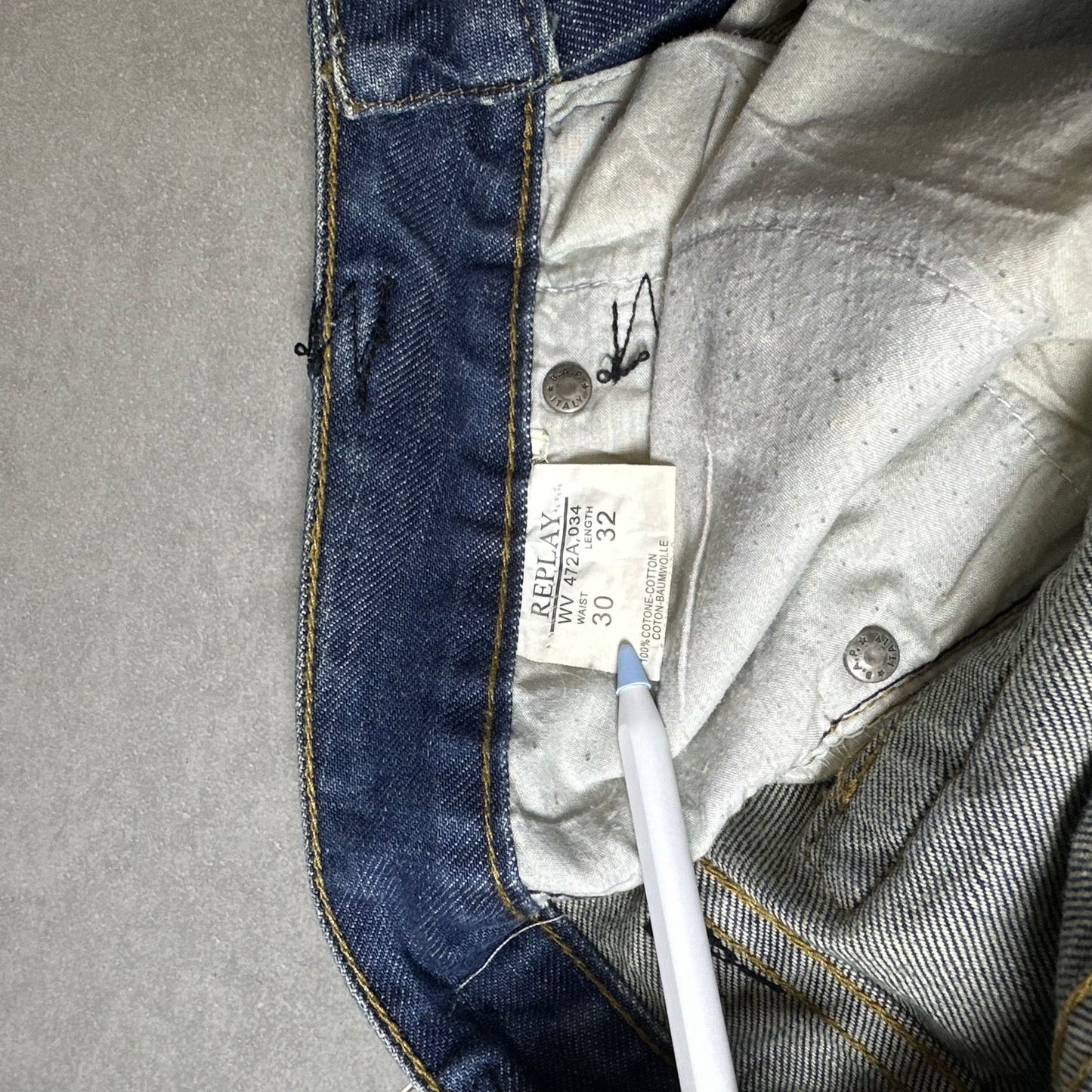 00s Replay Floral Bird Embroidery Straight Jeans (Hong Kong Made)