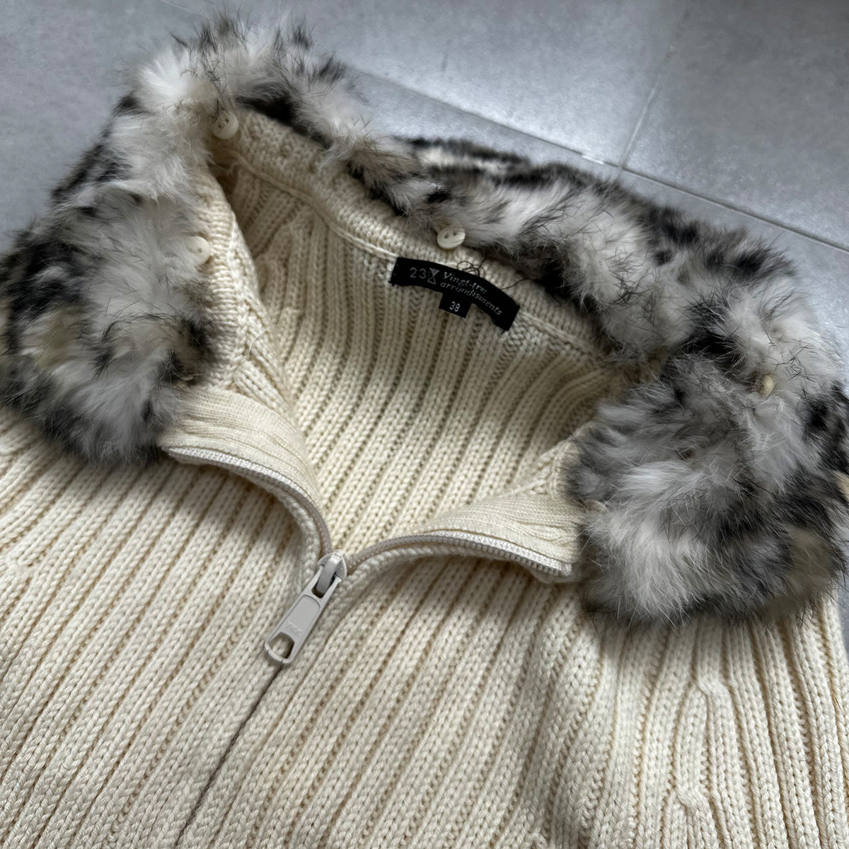 Removable Fur Collar Zip Up Knit Cardigan