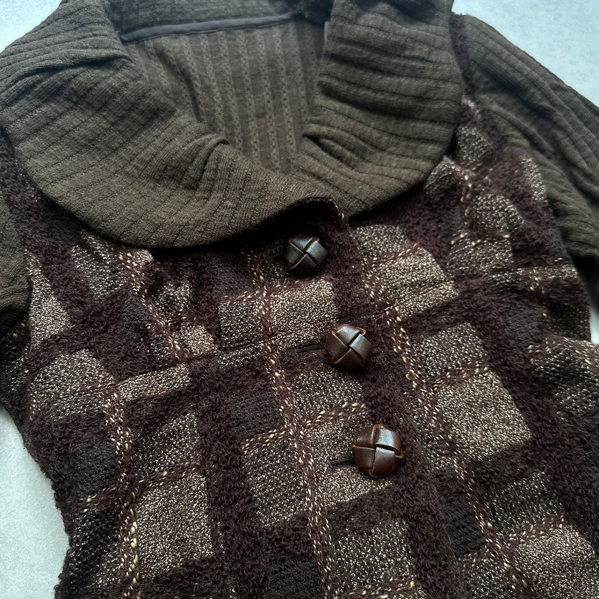 Checked Knit Collar Long Sleeves Top