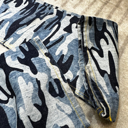 1990s Ozone Community Camo Jeans