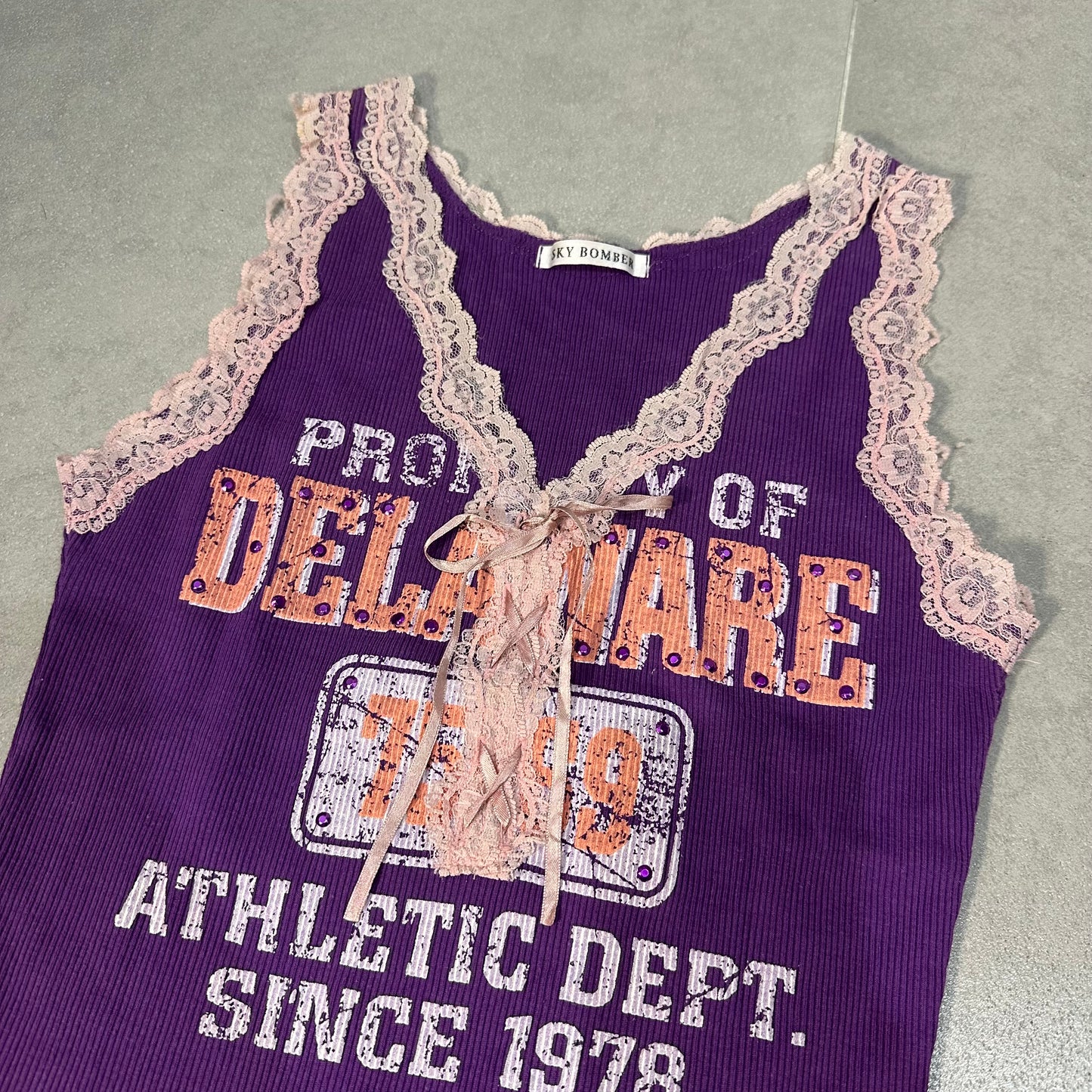 Lace Trim Graphic Tank Top