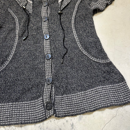 Set: Knit Outer & Long Sleeves Top