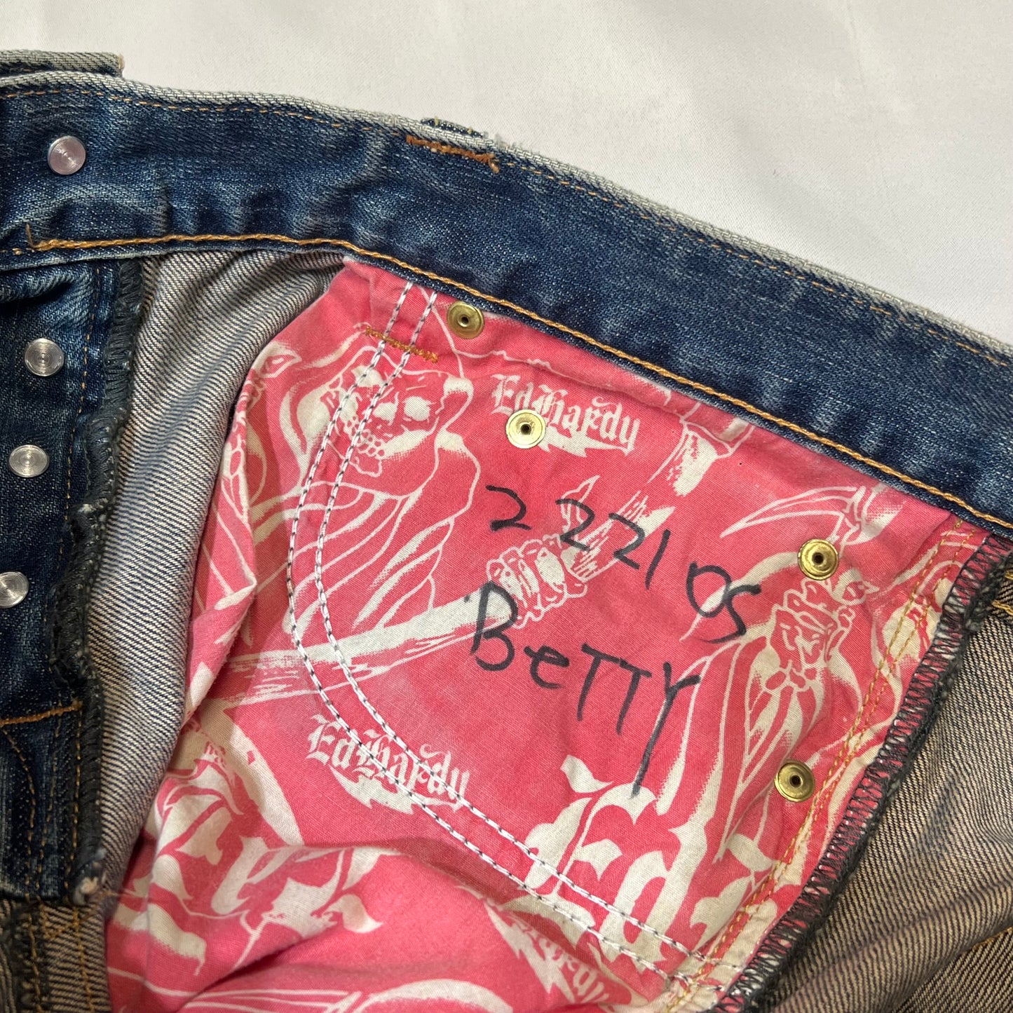 Ed Hardy 00s Native American Maiden Embroidered Straight Jeans