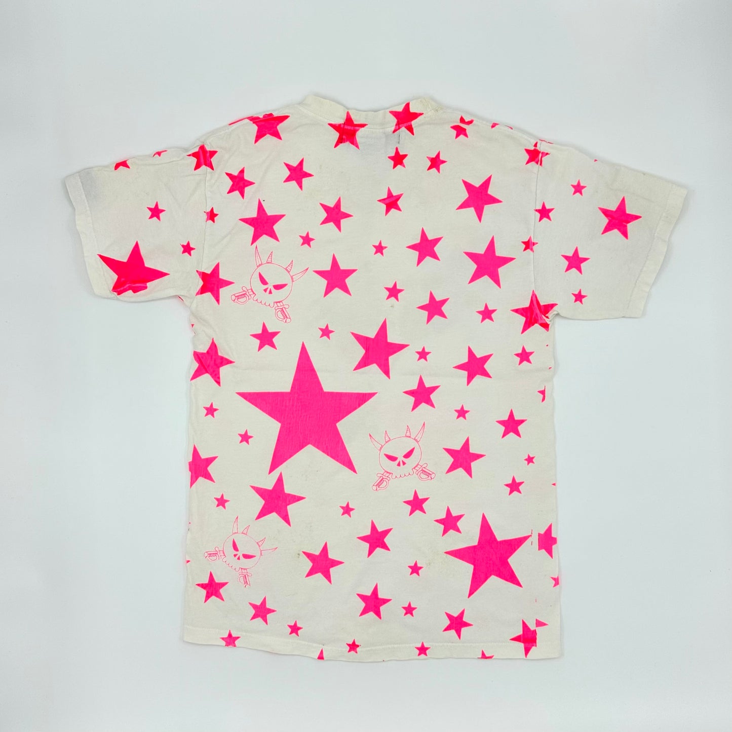00s Mad Toyz All Over Neon Pink Star Devil Skull Print Tee