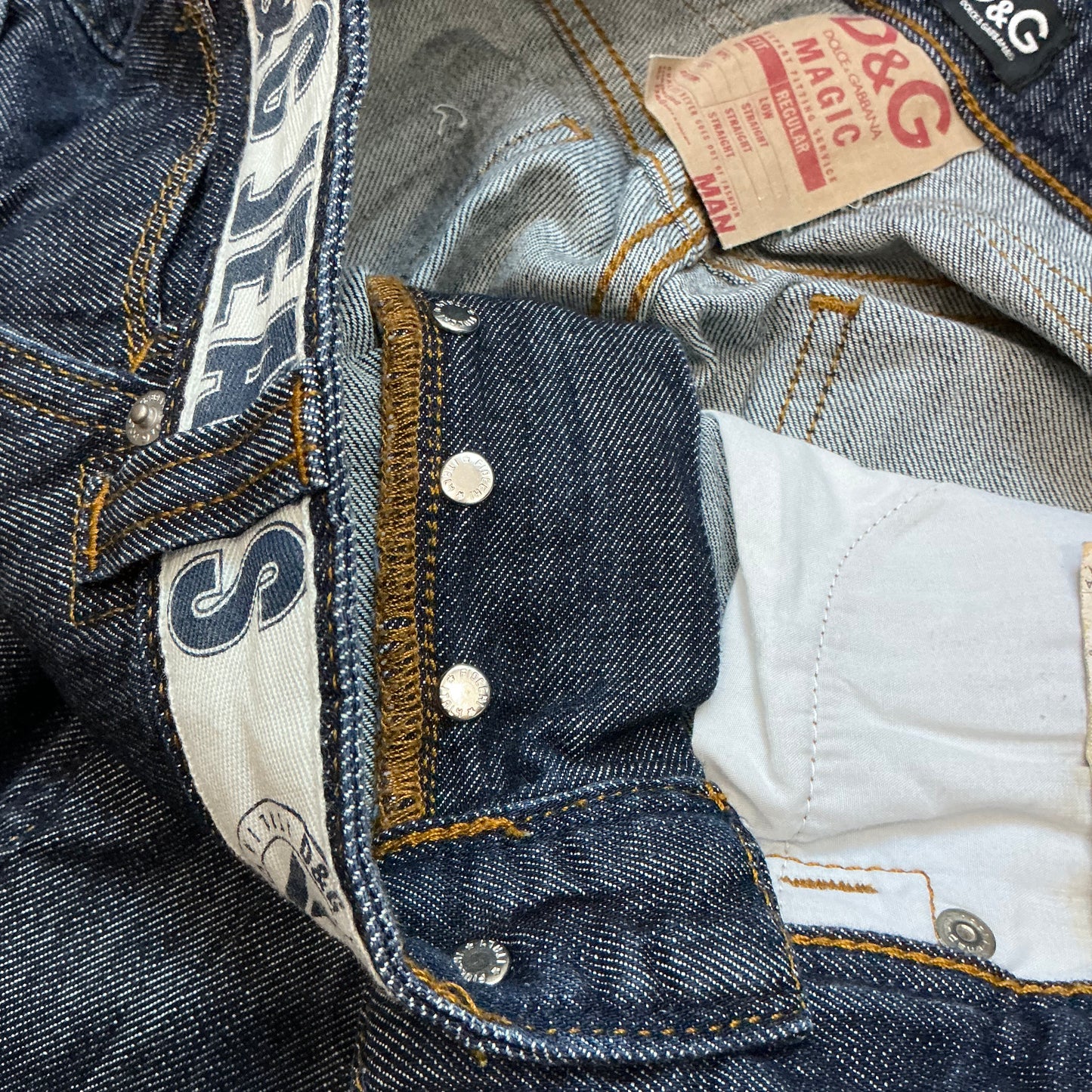 D&G Low Wasit Regular Jeans