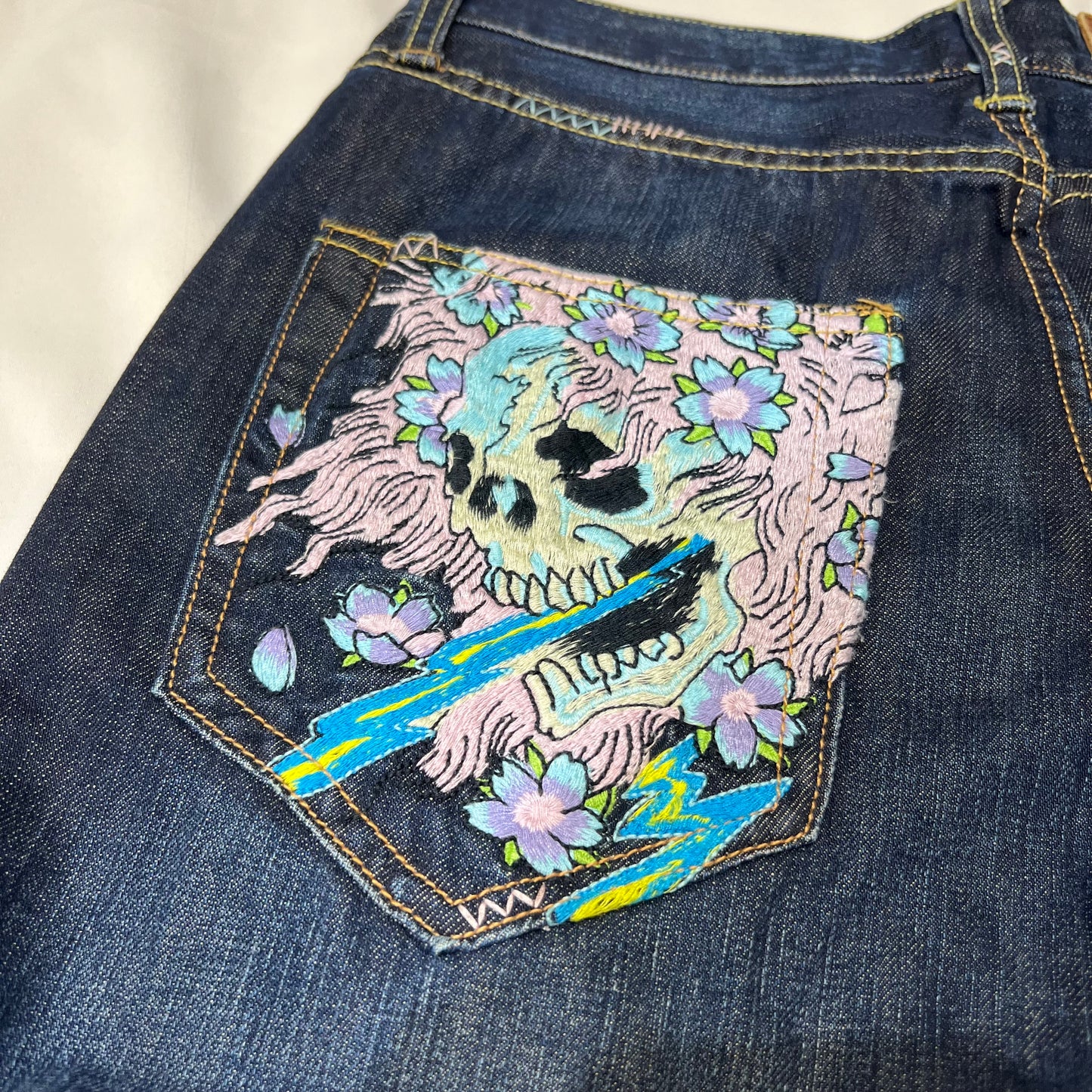 00s Ed Hardy Sakura Skull Embroidered Baggy Jeans