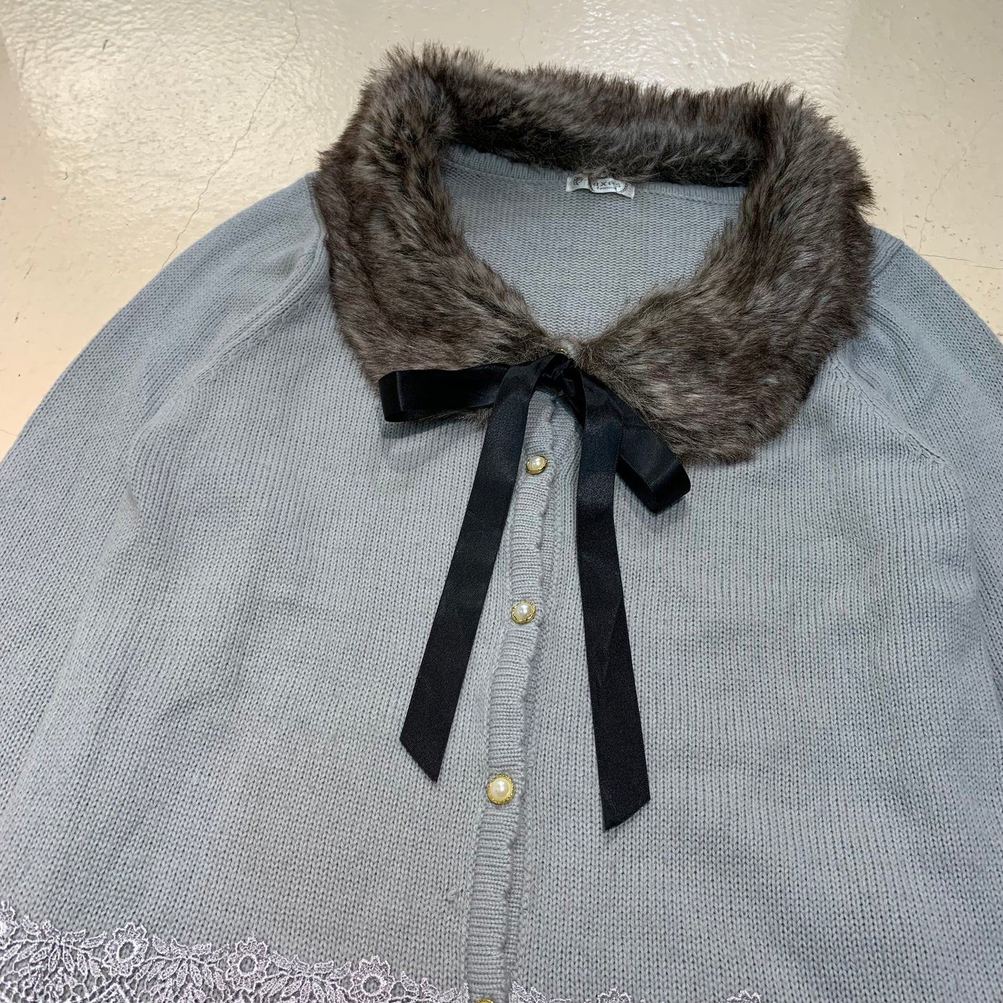 Axes Femme Knit Cardigan with Removable Fur Collar