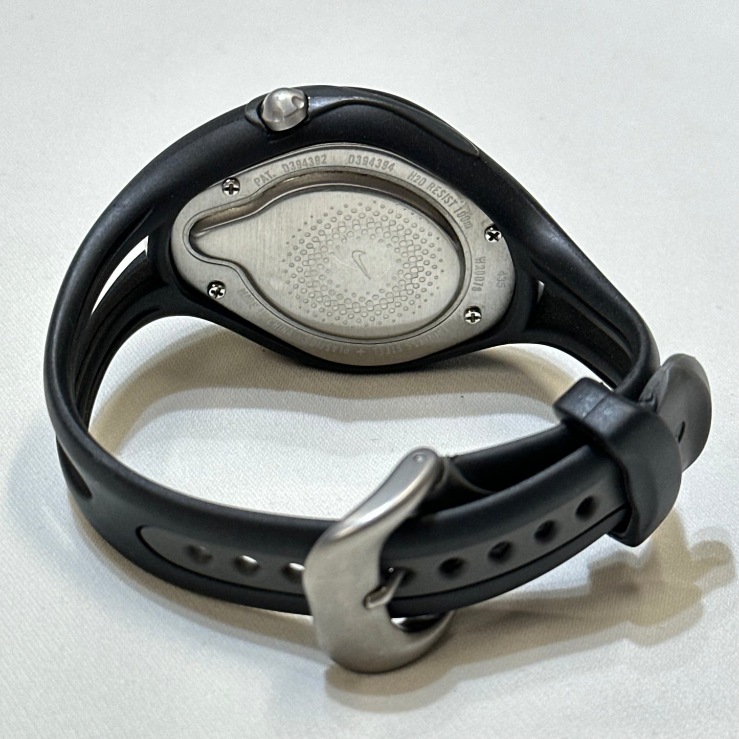 2000s Nike WR0078 Plastic Quartz Analog Unisex Watch