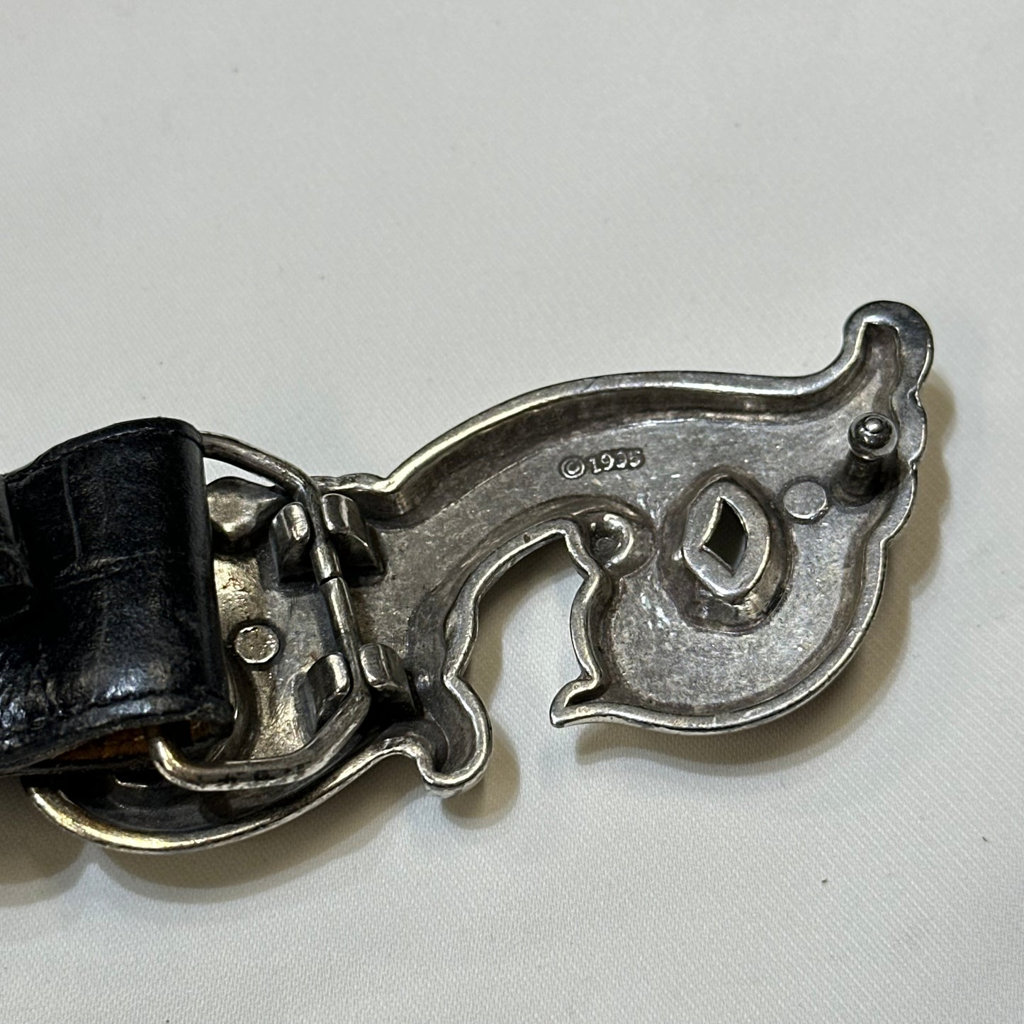 1995 Brighton Ornate Scroll Buckle Croc-Embossed Leather Belt