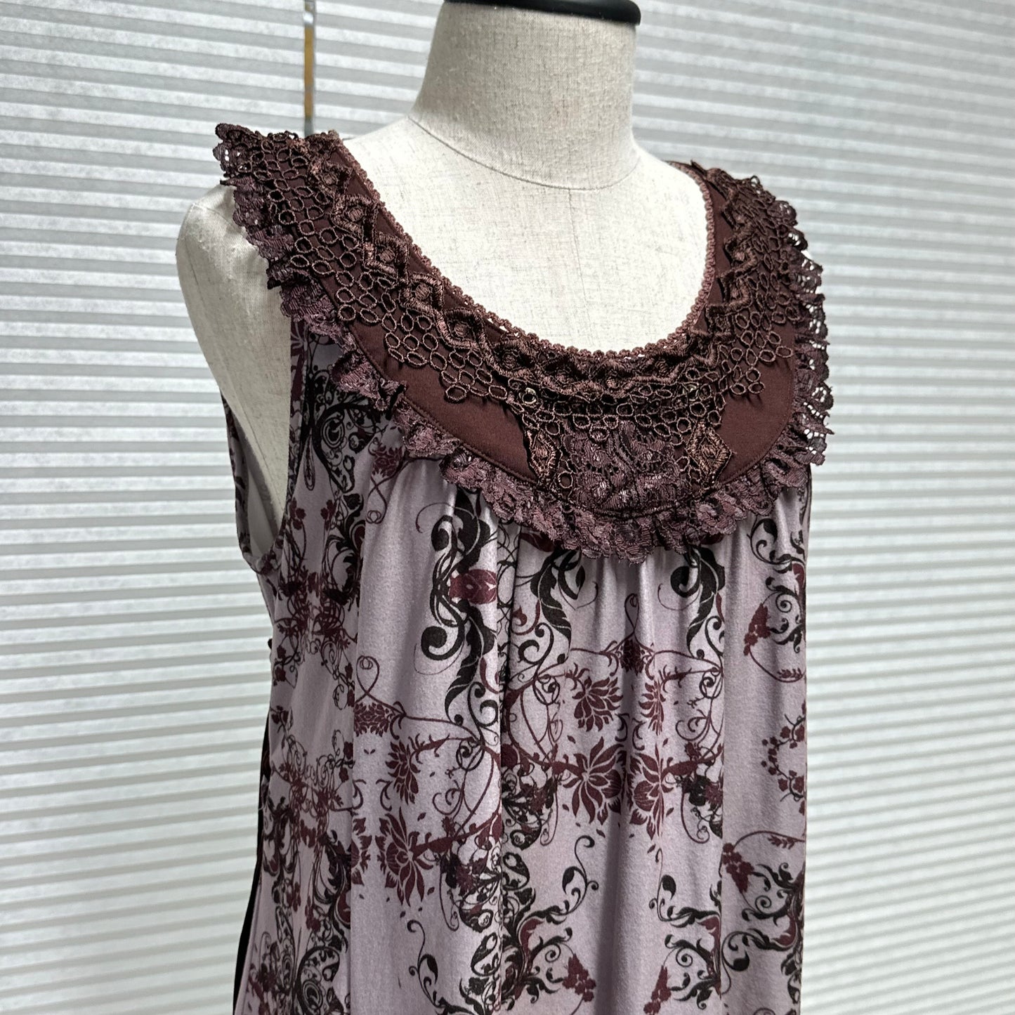 Ozz Angelo Vintage Baroque Floral Lace Dress