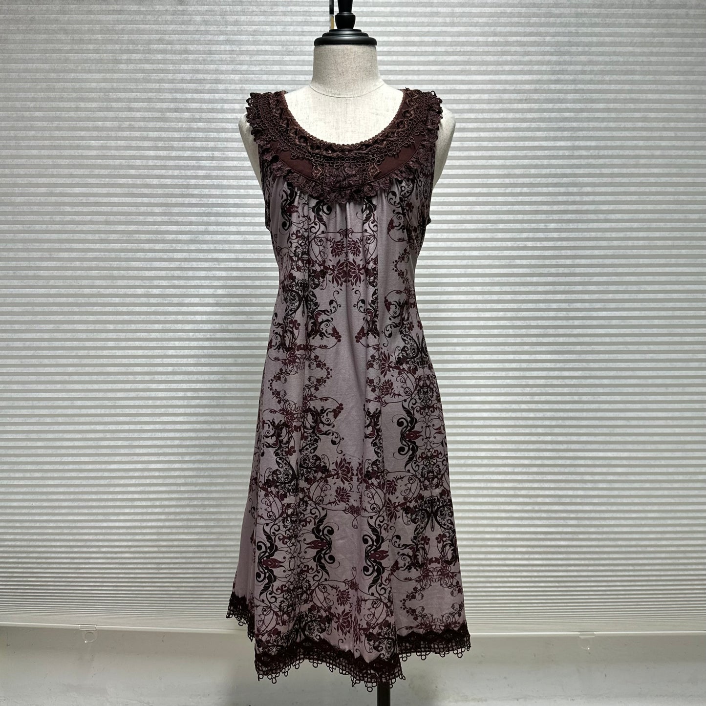 Ozz Angelo Vintage Baroque Floral Lace Dress