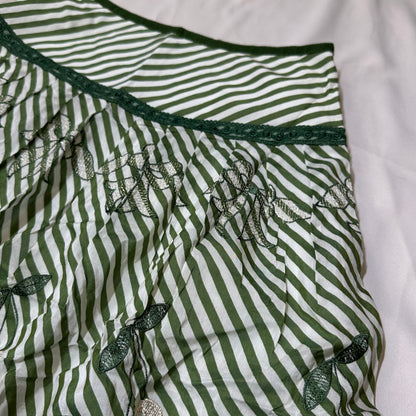 Floral Embroidery Stripe Skirt