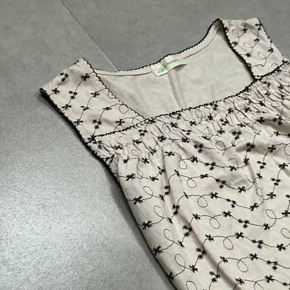 Embroidered Floral Square Neck Top