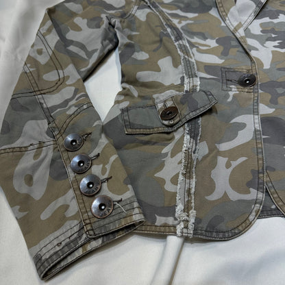 Camo Print Fitted Blazer with Embroidery