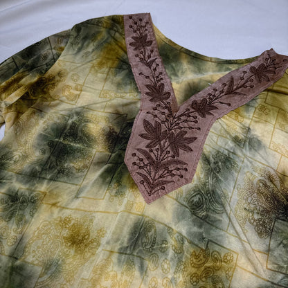 Embroidered V-neck Tie Die Long Sleeves Top