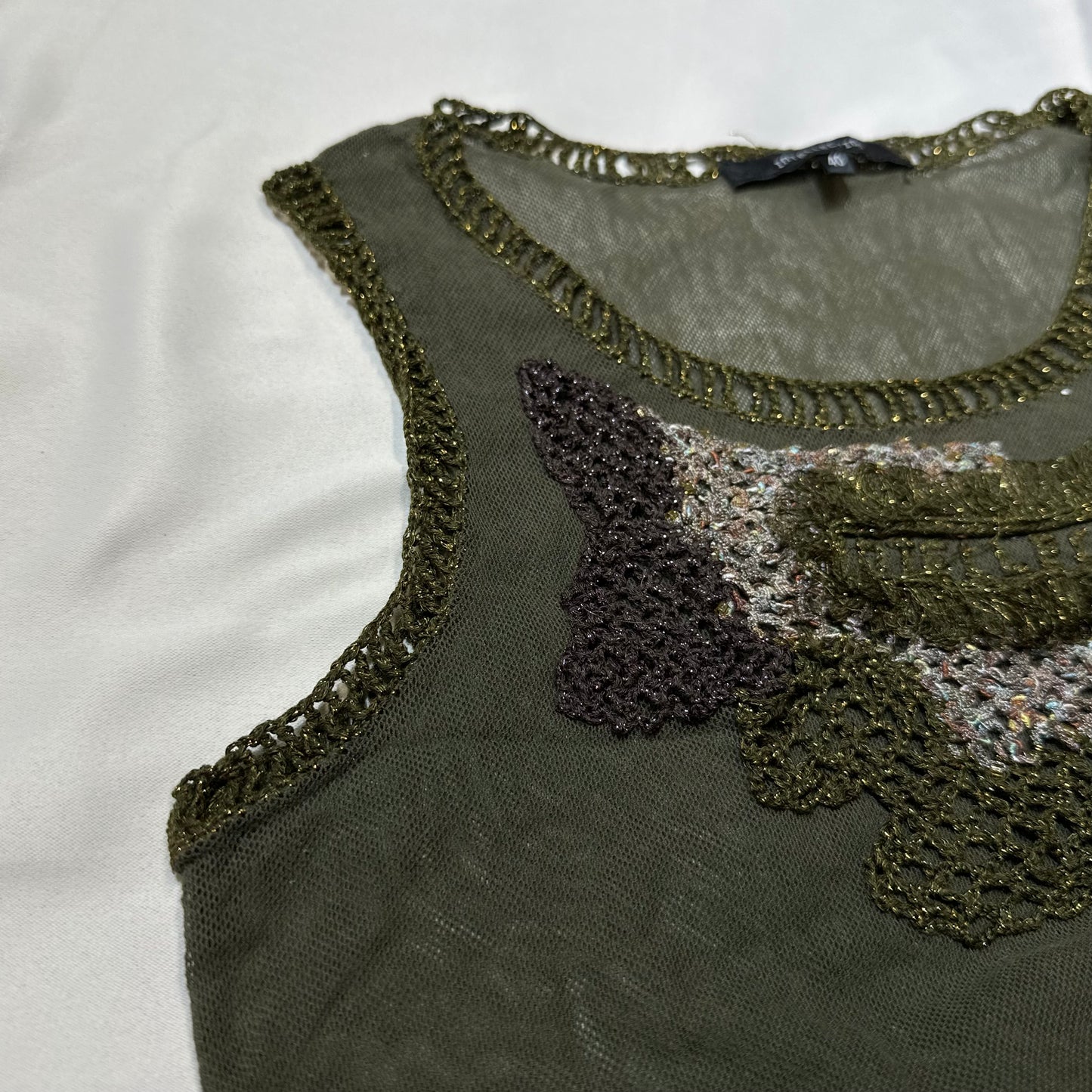 Contrast Stitching Mesh Vest