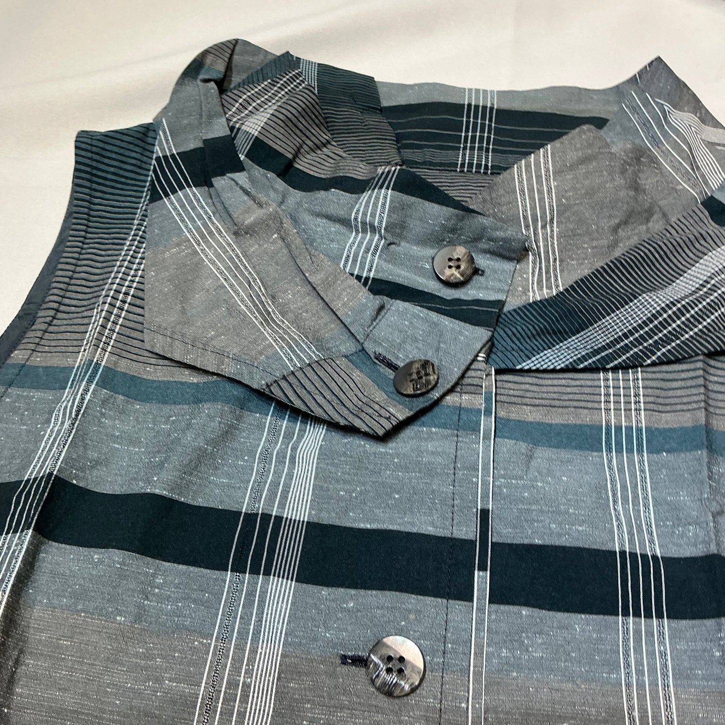 Plaid A-line Sleevesless Shirt