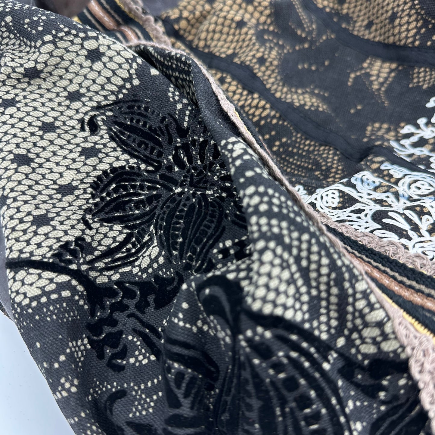 Designal 00s Mixed Patchwork Lace Paisley Two-way Bag