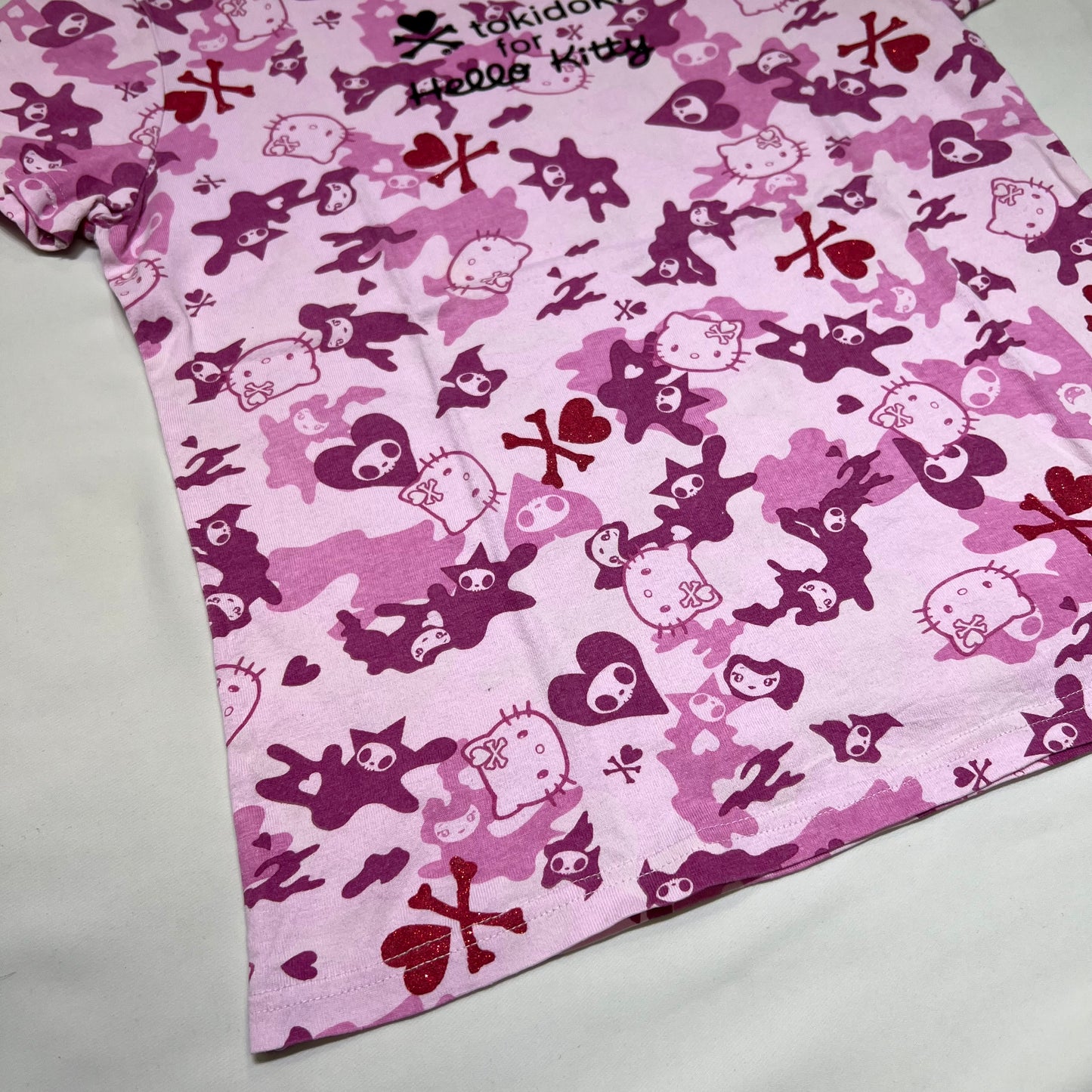 2008 Tokidokin x Hello Kitty Camo Tee