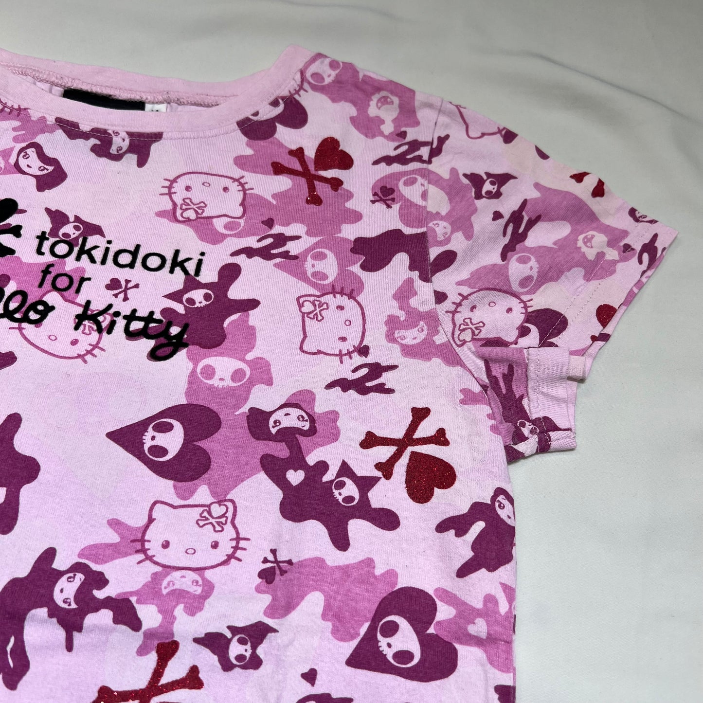 2008 Tokidokin x Hello Kitty Camo Tee