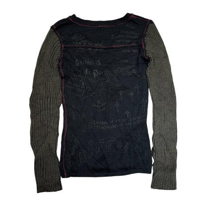 Contrast Sleeve Graphic Knit Top